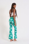 Pantalón verde con estampado de flores Noelo Islandgirl