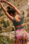 MINDS WELLSHINE high-waisted sports shorts