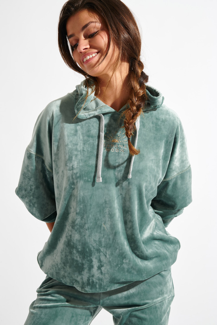 BRADLEY SEALAKE almond green velvet sweatshirt