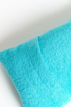 Coussin de plage turquoise Pop Pillowan